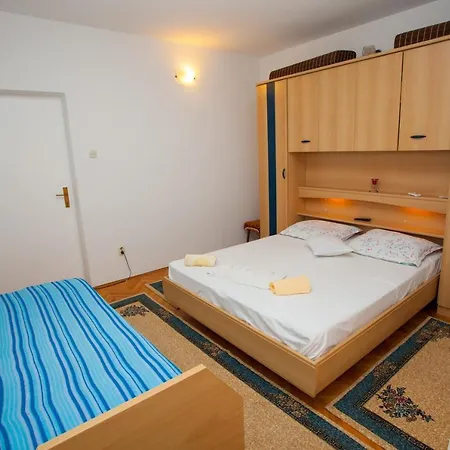 12816a Apartman Podgora (Split-Dalmatia)