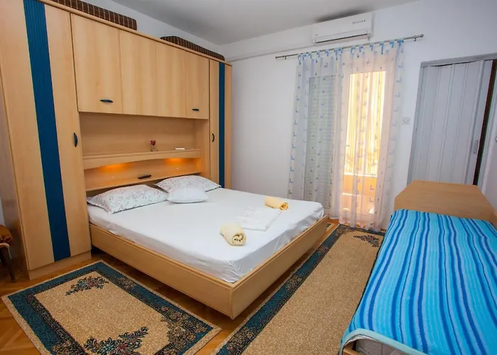 12816a Apartman Podgora (Split-Dalmatia)