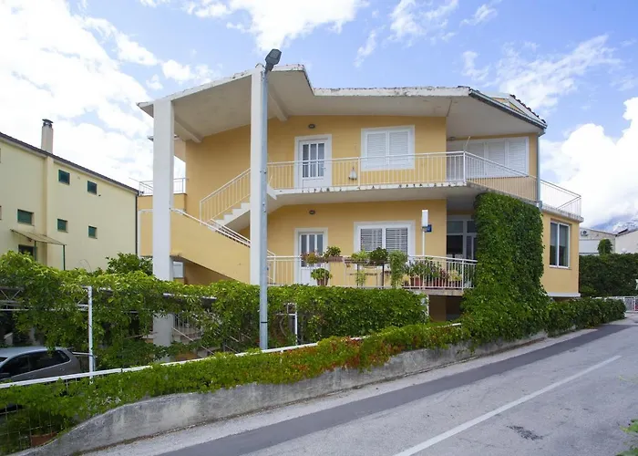 12816a Apartman Podgora (Split-Dalmatia)