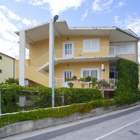 12816a Appartement Podgora